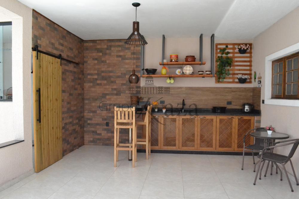Foto 33 de Casa Sobrado em Jardim Altos de Santana I, Jacareí - imagem 33
