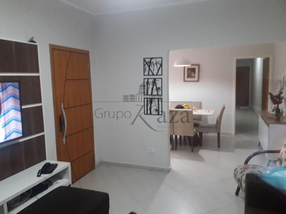 Foto 2 de Casa Padrão em Chácaras Santa Maria, Jacareí - imagem 2