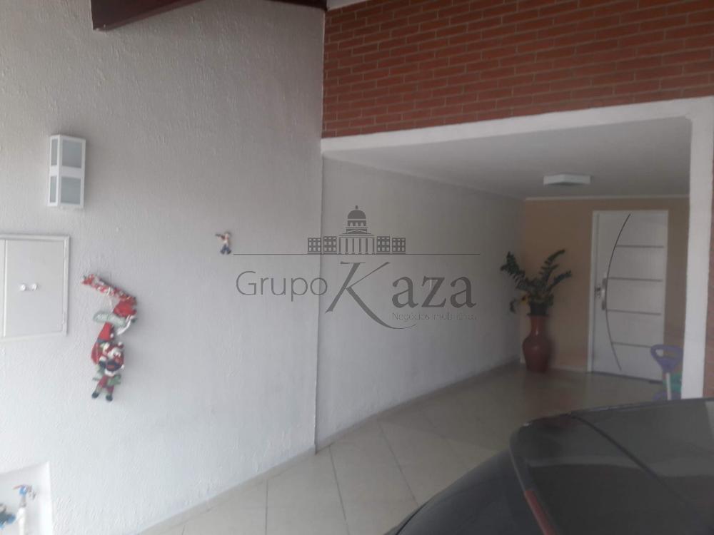 Foto 19 de Casa Padrão em Chácaras Santa Maria, Jacareí - imagem 19