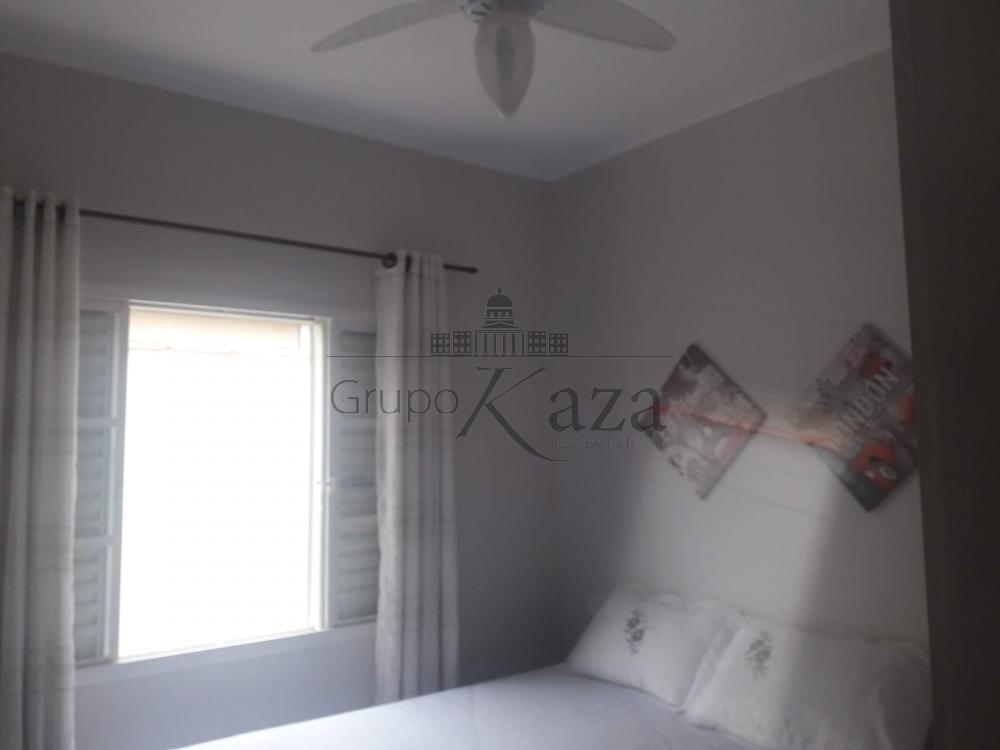 Foto 7 de Casa Padrão em Chácaras Santa Maria, Jacareí - imagem 7