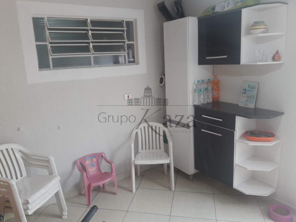 Foto 15 de Casa Padrão em Chácaras Santa Maria, Jacareí - imagem 15