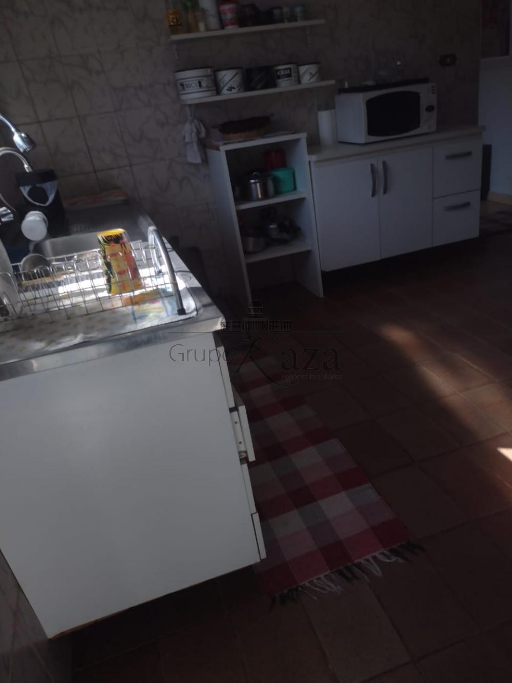 Foto 5 de Casa Padrão em Jardim Altos de Santana, São José dos Campos - imagem 5