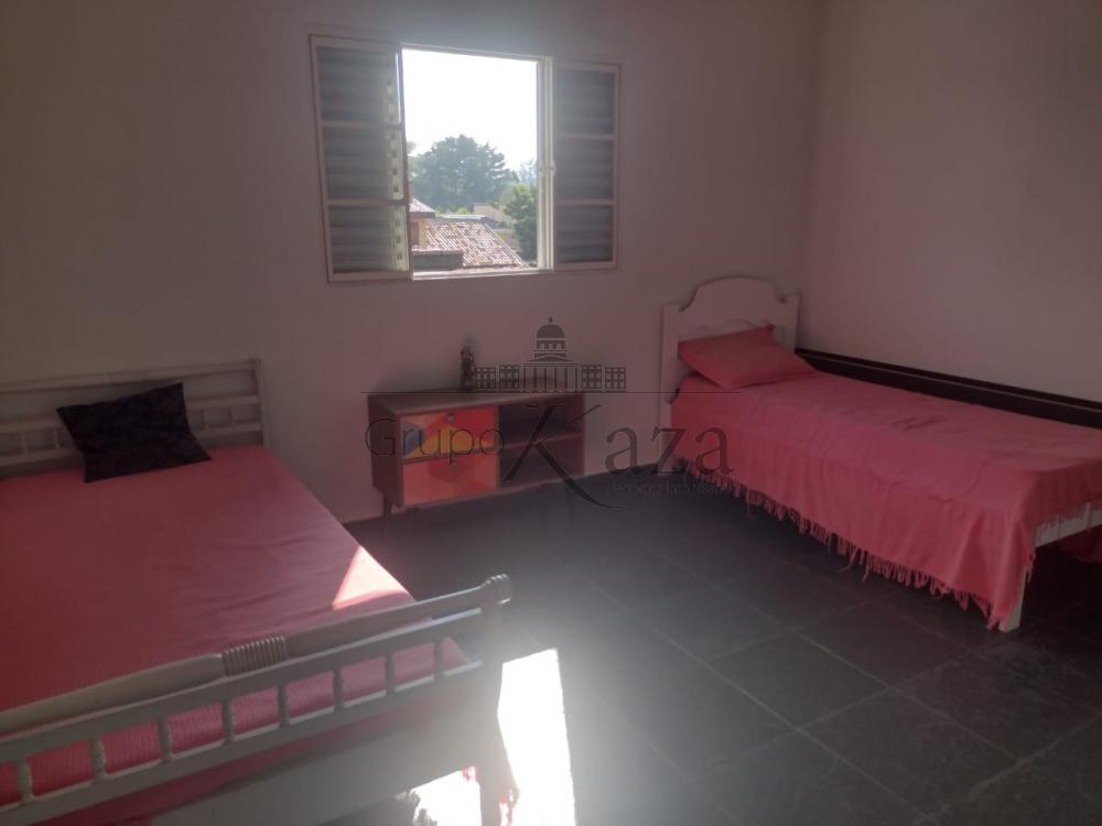 Foto 11 de Casa Padrão em Jardim Altos de Santana, São José dos Campos - imagem 11