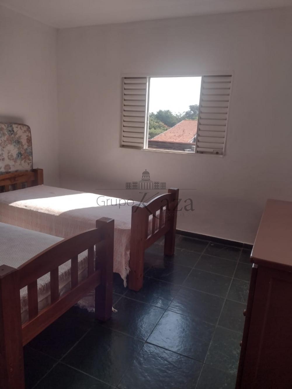 Foto 16 de Casa Padrão em Jardim Altos de Santana, São José dos Campos - imagem 16