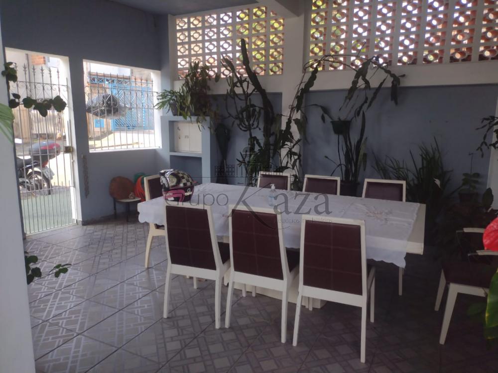 Foto 26 de Casa Padrão em Jardim Altos de Santana, São José dos Campos - imagem 26
