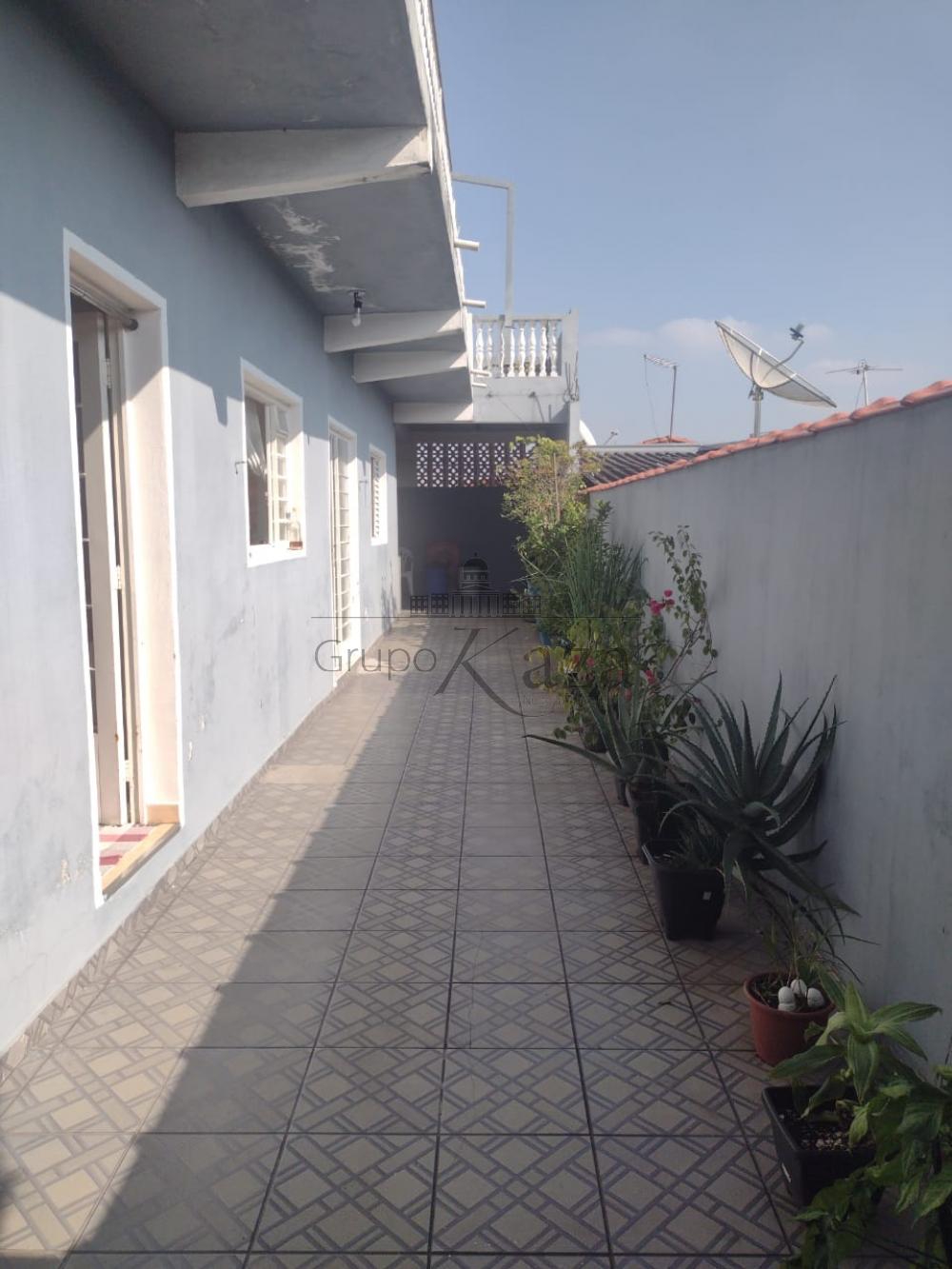 Foto 23 de Casa Padrão em Jardim Altos de Santana, São José dos Campos - imagem 23