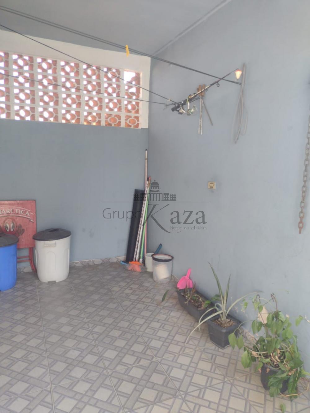 Foto 27 de Casa Padrão em Jardim Altos de Santana, São José dos Campos - imagem 27