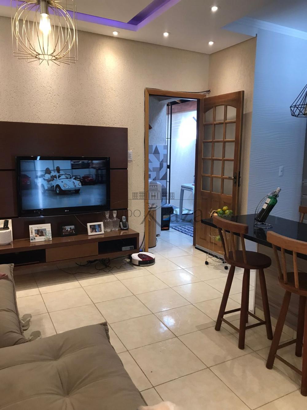 Foto 1 de Casa Padrão em Jardim Mariana II, São José dos Campos - imagem 1