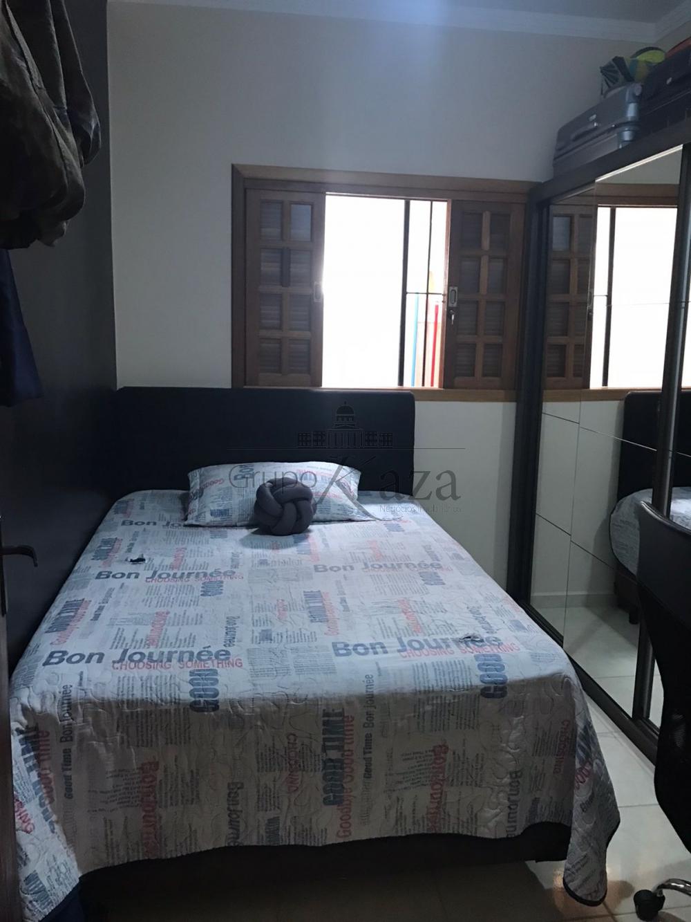 Foto 8 de Casa Padrão em Jardim Mariana II, São José dos Campos - imagem 8