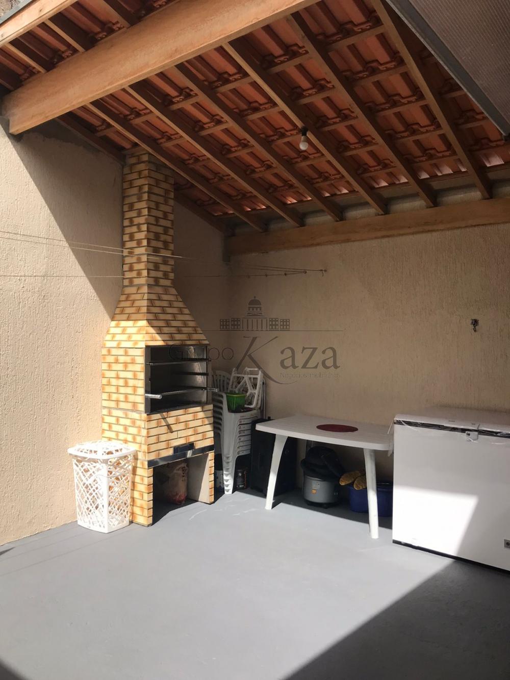 Foto 9 de Casa Padrão em Jardim Mariana II, São José dos Campos - imagem 9