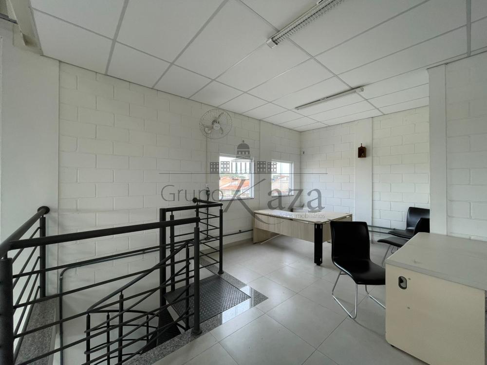 Foto 4 de Comercial Prédio em Chácaras Santa Maria, Jacareí - imagem 4
