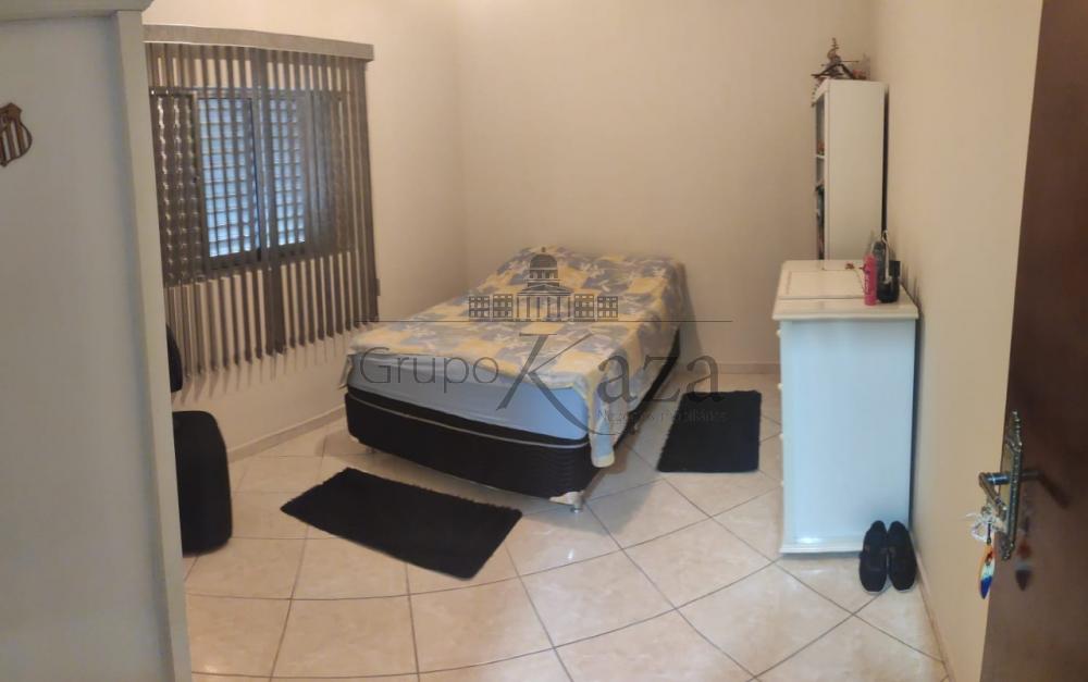 Foto 7 de Casa Padrão em Residencial União, São José dos Campos - imagem 7