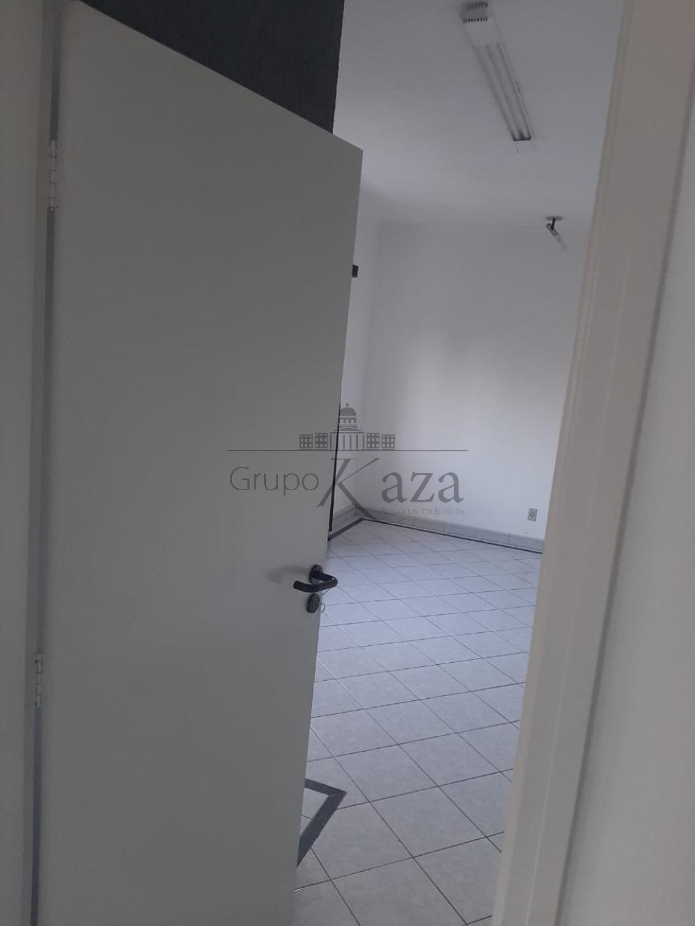 Foto 9 de Comercial Sala Condomínio em Vila Adyana, São José dos Campos - imagem 9
