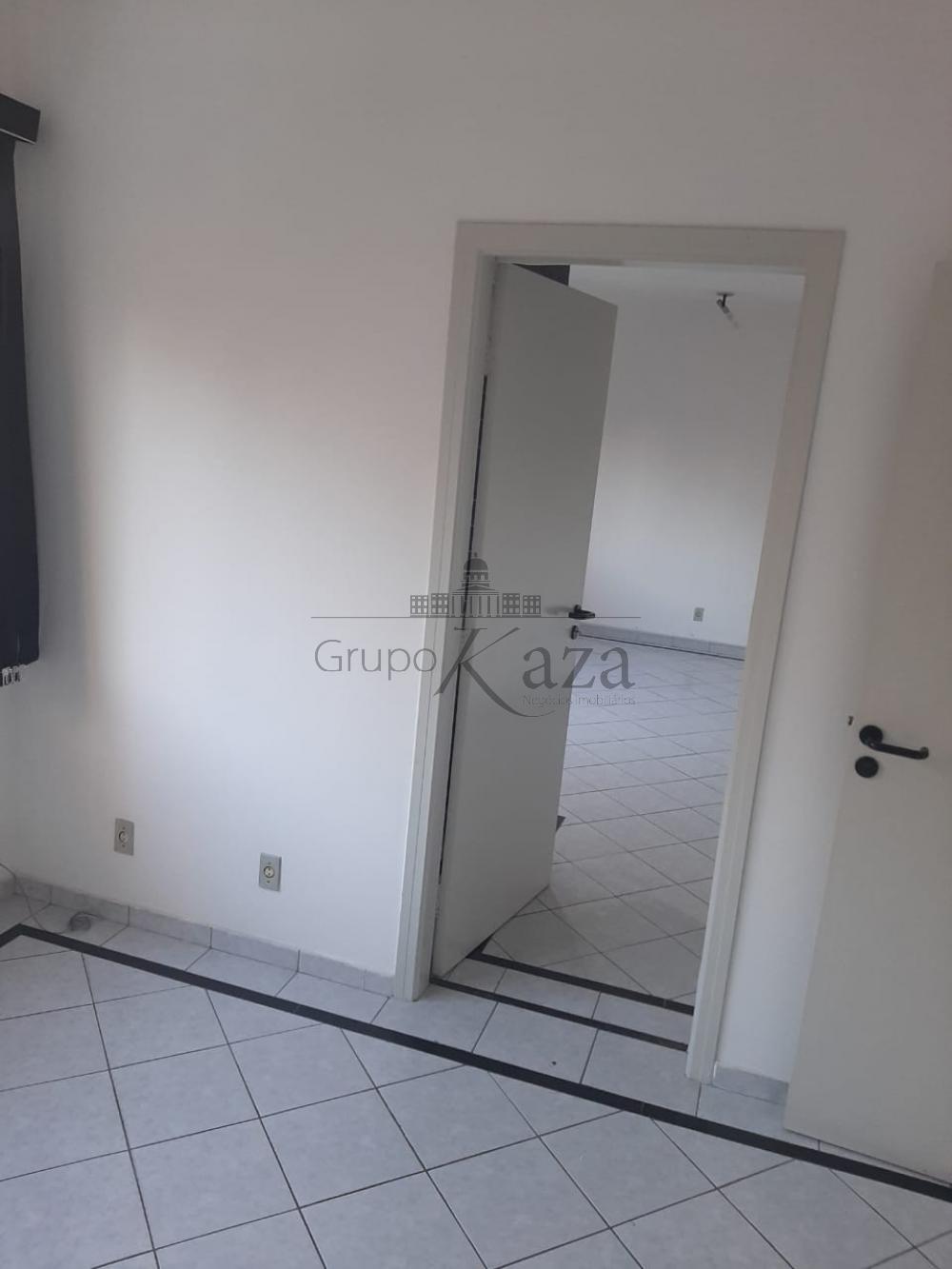 Foto 17 de Comercial Sala Condomínio em Vila Adyana, São José dos Campos - imagem 17
