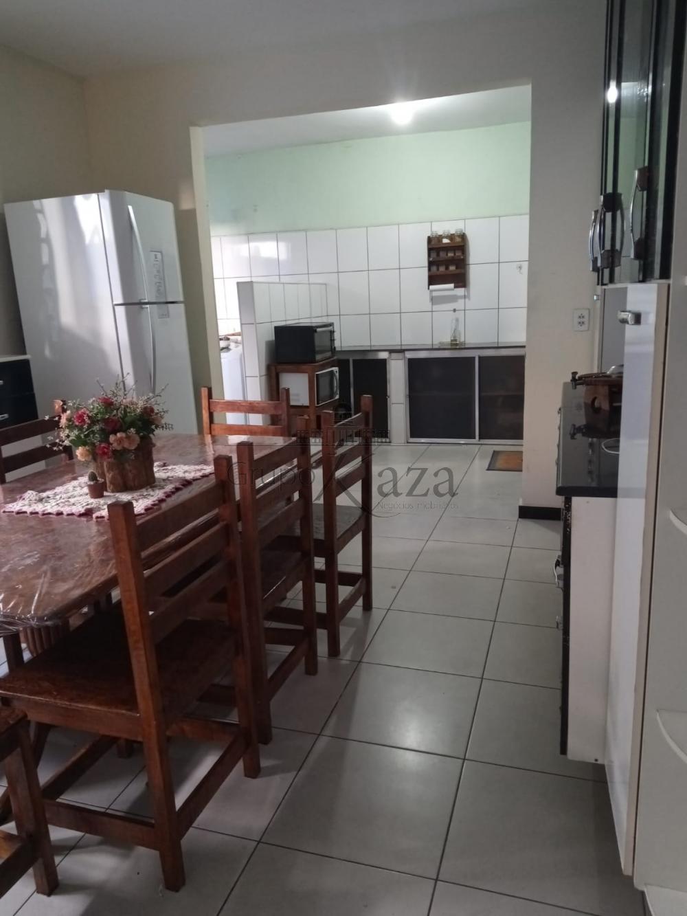Foto 6 de Casa Sobrado em Jardim Pararangaba, São José dos Campos - imagem 6