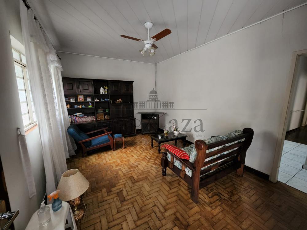 Foto 1 de Casa Padrão em Jardim São Dimas, São José dos Campos - imagem 1