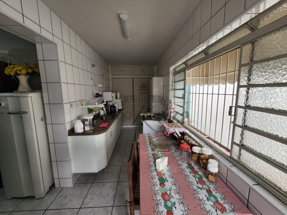 Foto 3 de Casa Padrão em Jardim São Dimas, São José dos Campos - imagem 3