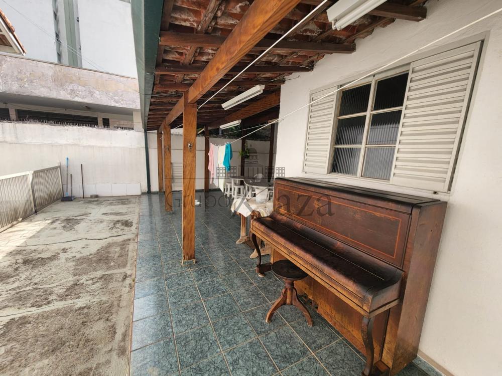 Foto 11 de Casa Padrão em Jardim São Dimas, São José dos Campos - imagem 11