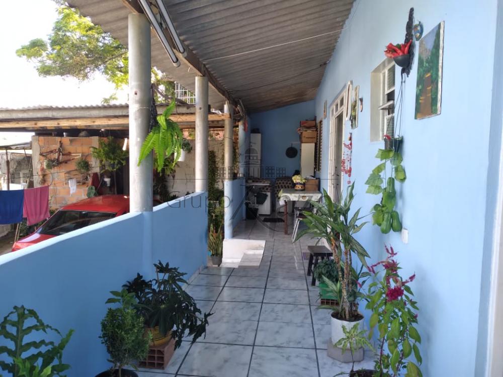 Foto 7 de Casa Padrão em Chácaras Reunidas Igarapés, Jacareí - imagem 7