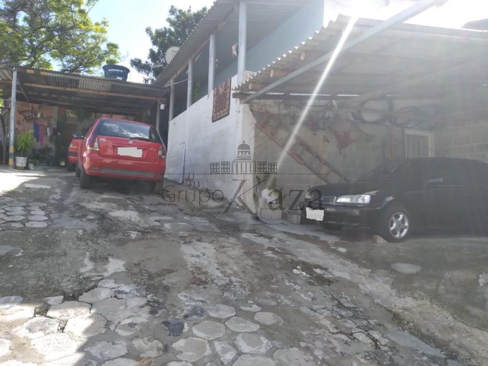 Foto 8 de Casa Padrão em Chácaras Reunidas Igarapés, Jacareí - imagem 8