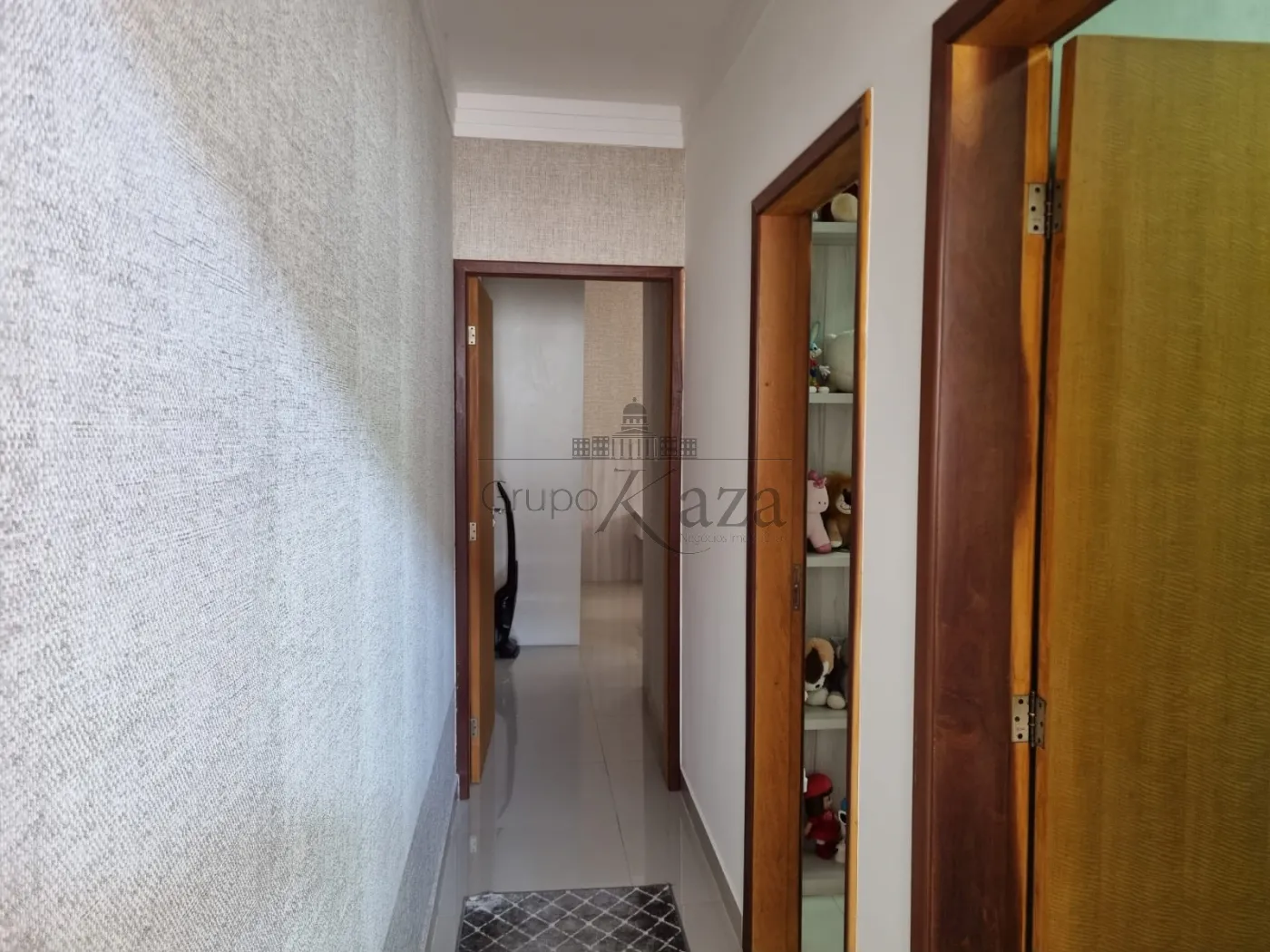 Foto 6 de Casa Padrão em Jardim Rodolfo, São José dos Campos - imagem 6