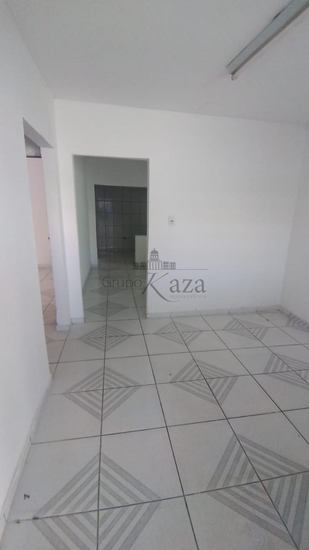 Foto 12 de Casa Padrão em Jardim Santa Inês I, São José dos Campos - imagem 12