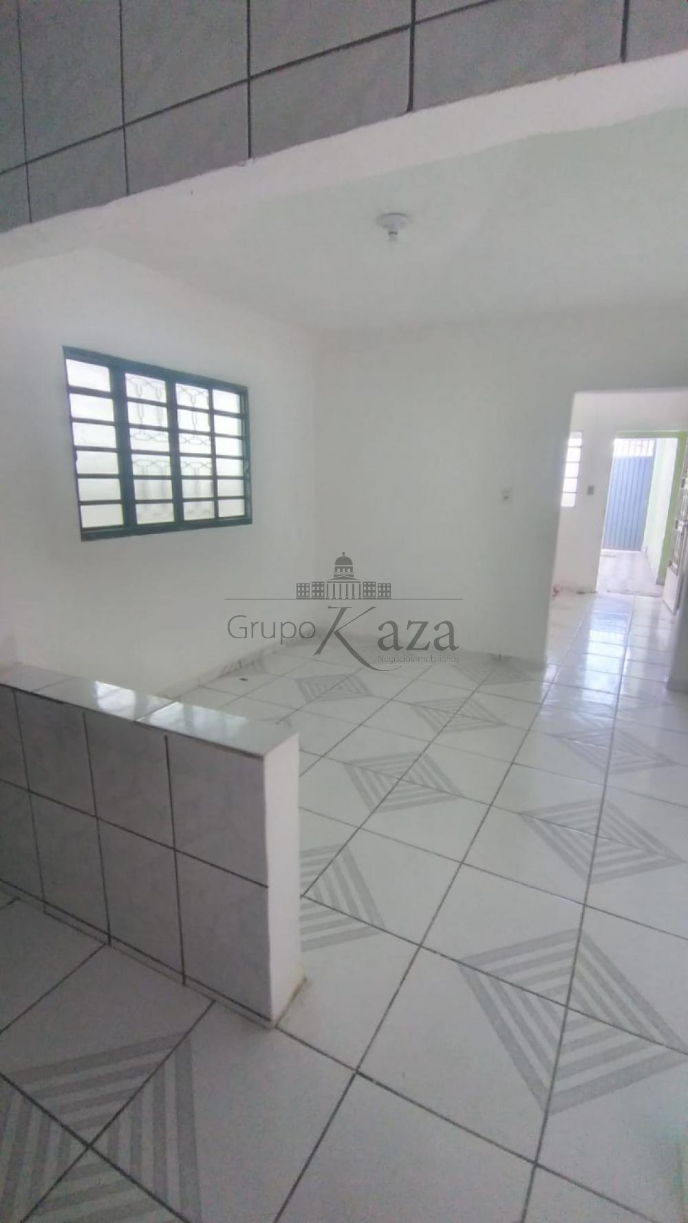 Foto 27 de Casa Padrão em Jardim Santa Inês I, São José dos Campos - imagem 27