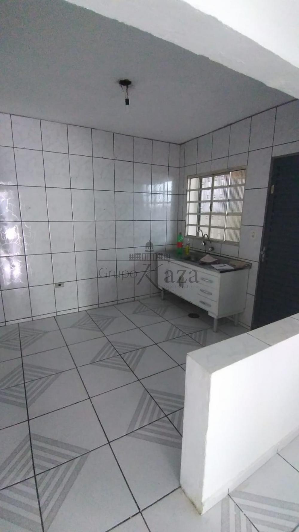 Foto 30 de Casa Padrão em Jardim Santa Inês I, São José dos Campos - imagem 30