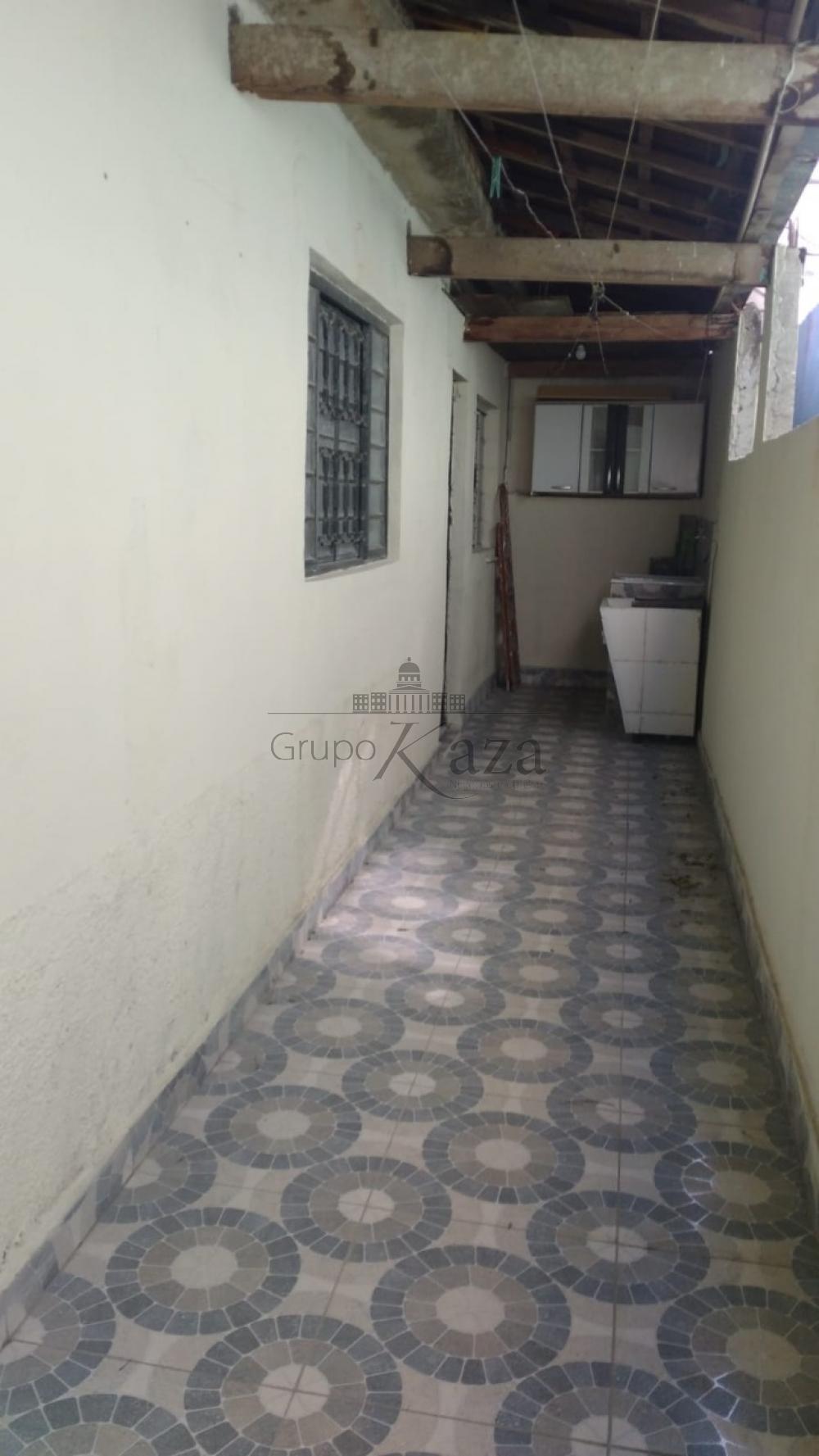 Foto 32 de Casa Padrão em Jardim Santa Inês I, São José dos Campos - imagem 32
