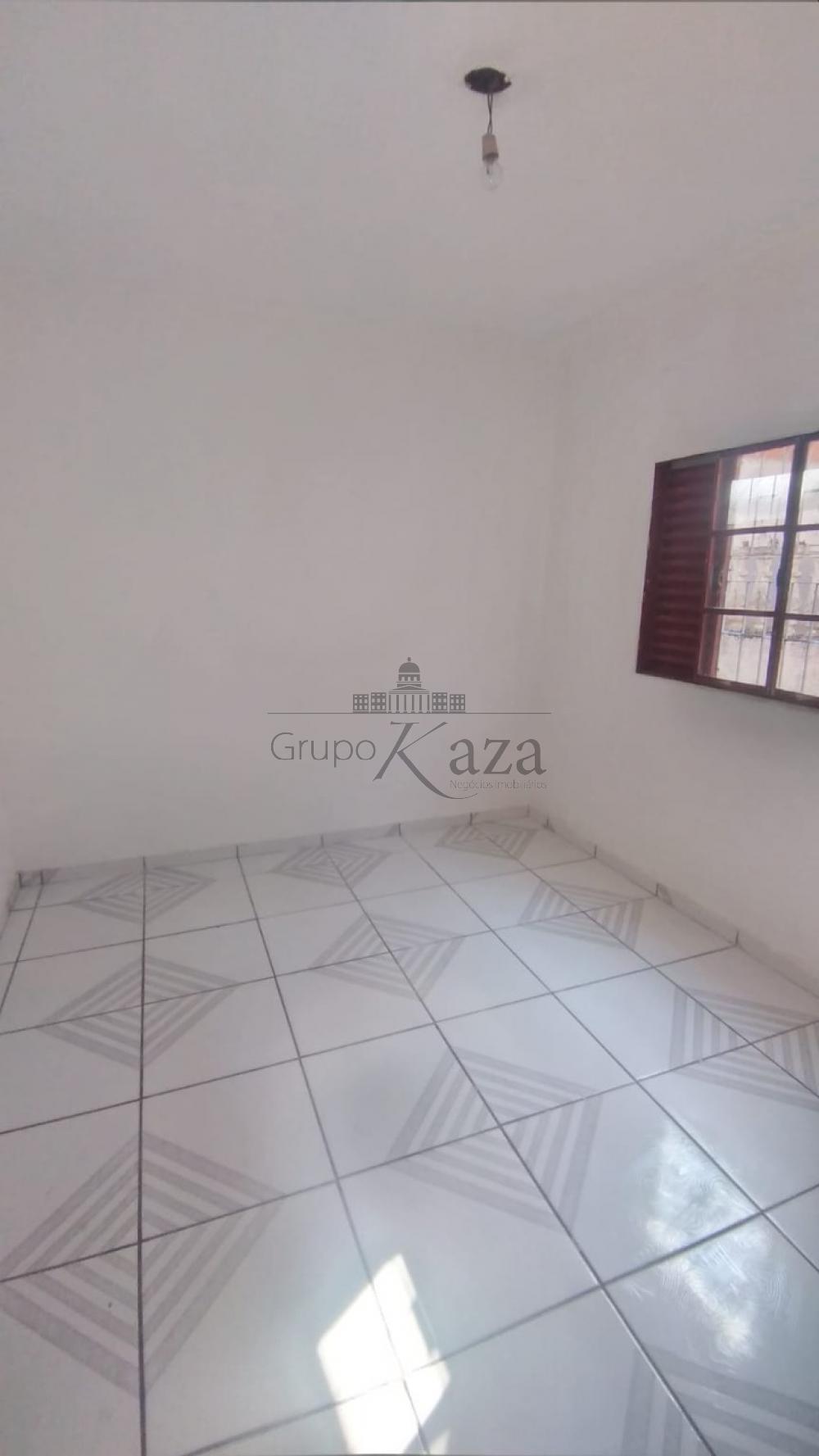 Foto 18 de Casa Padrão em Jardim Santa Inês I, São José dos Campos - imagem 18