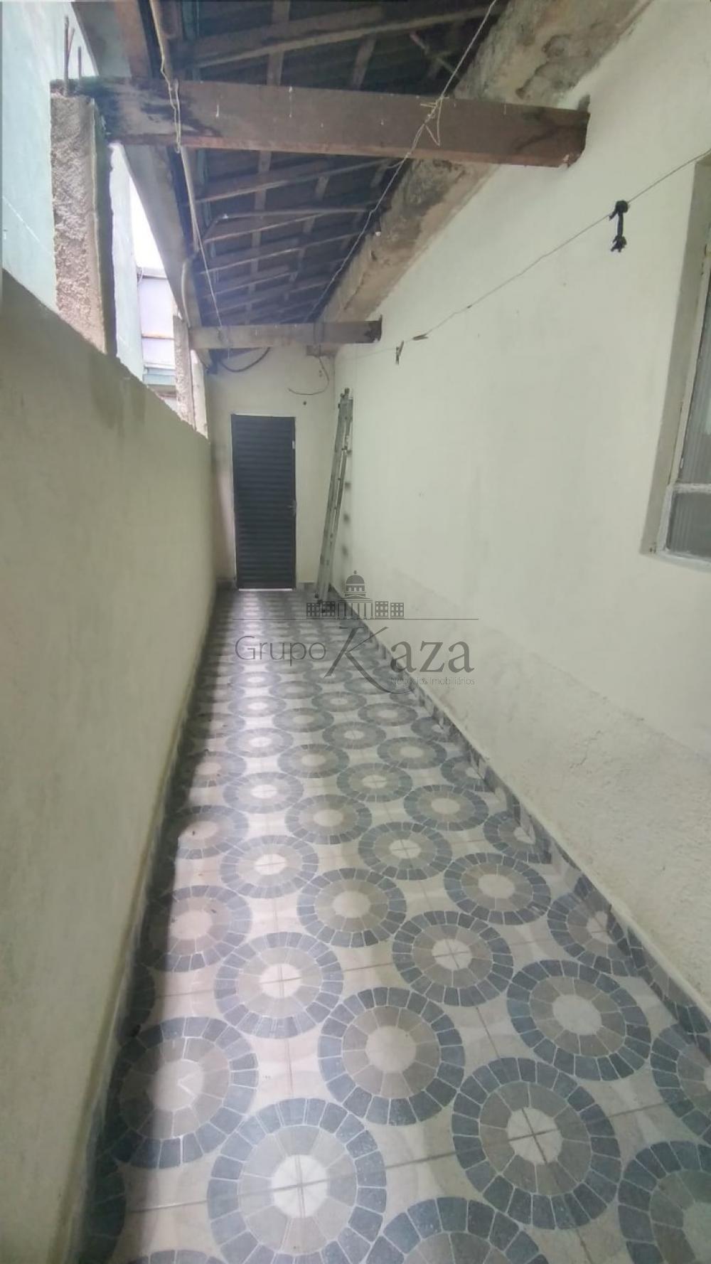 Foto 37 de Casa Padrão em Jardim Santa Inês I, São José dos Campos - imagem 37