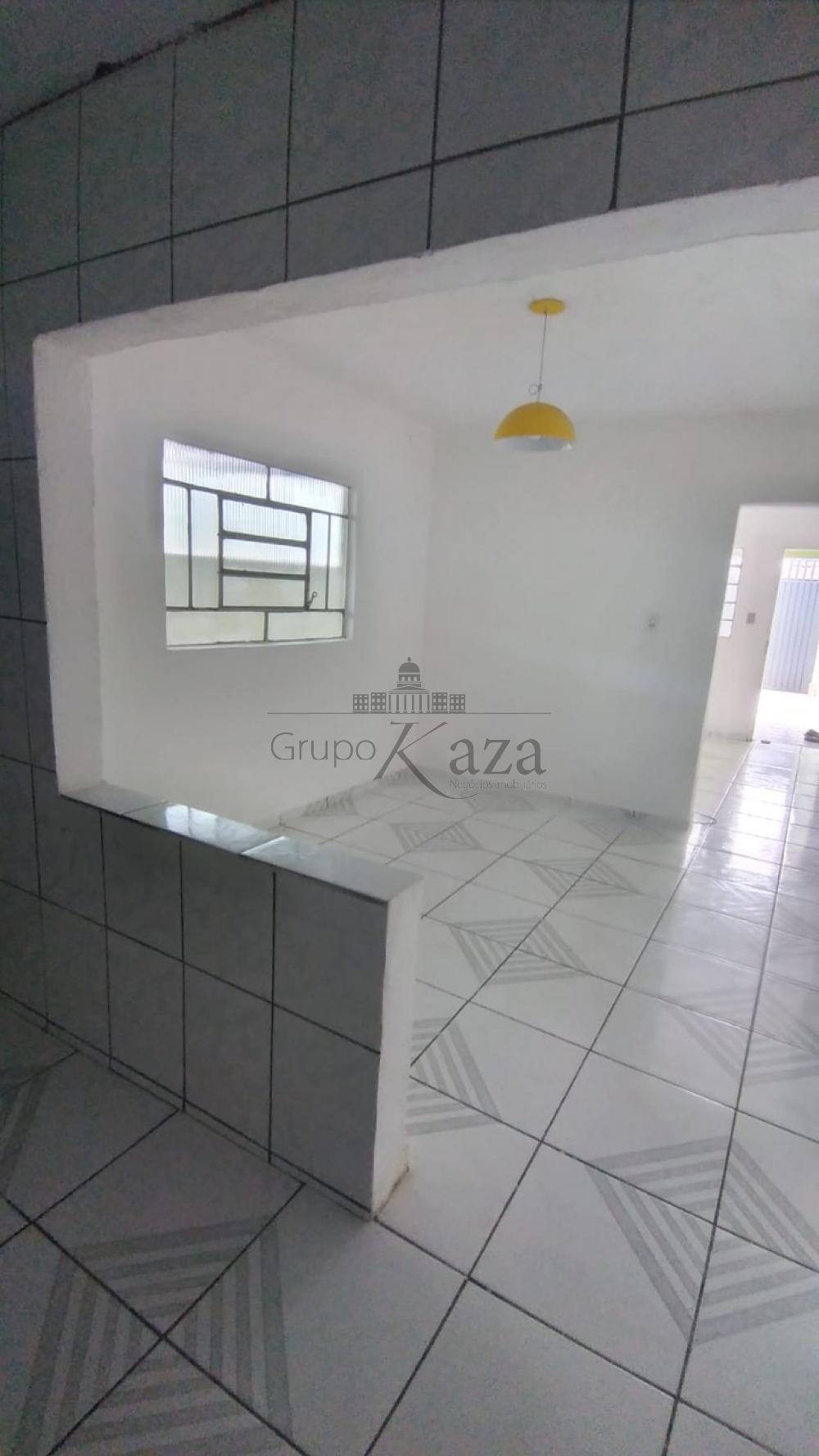 Foto 28 de Casa Padrão em Jardim Santa Inês I, São José dos Campos - imagem 28