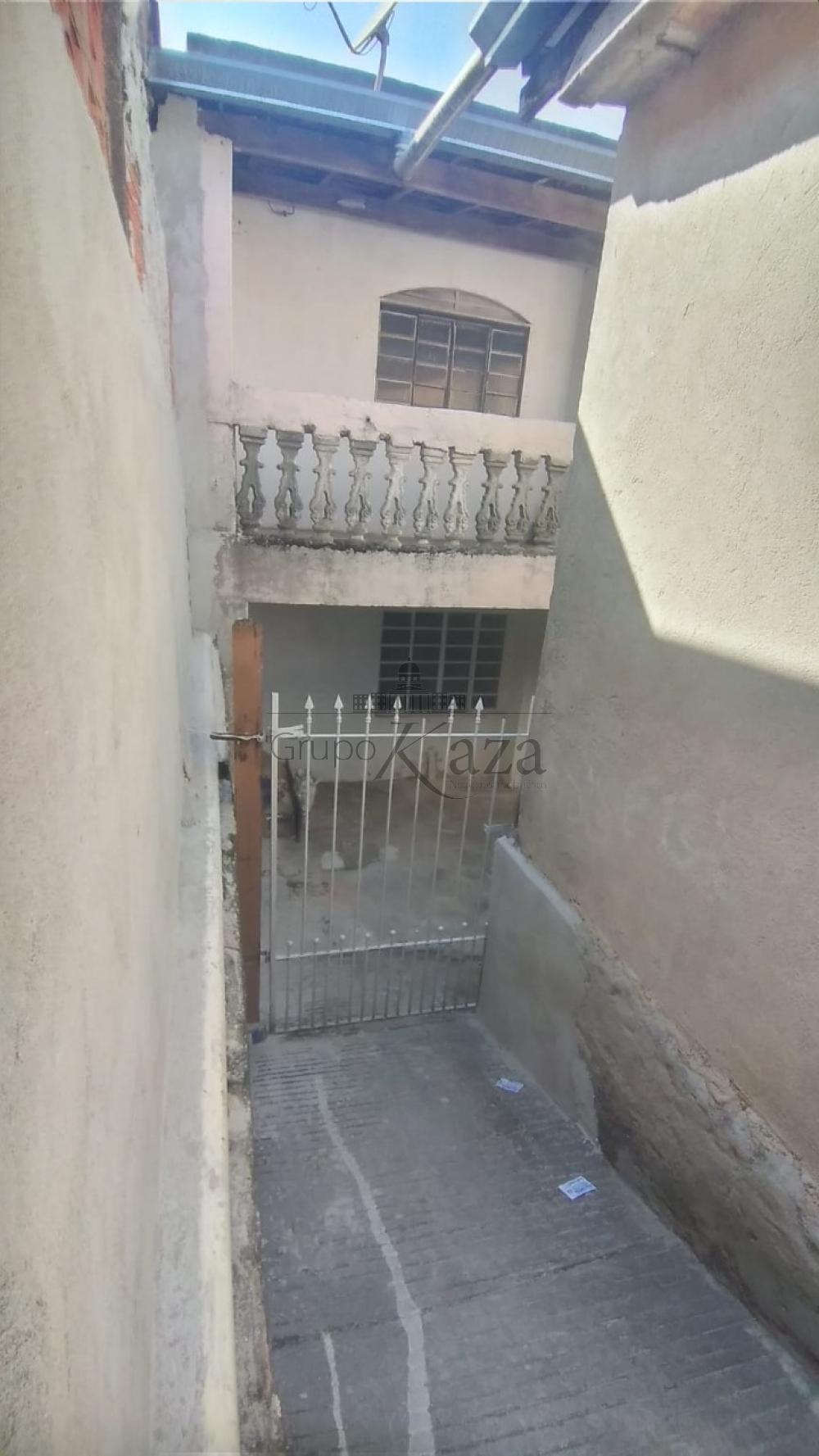 Foto 10 de Casa Padrão em Jardim Santa Inês I, São José dos Campos - imagem 10