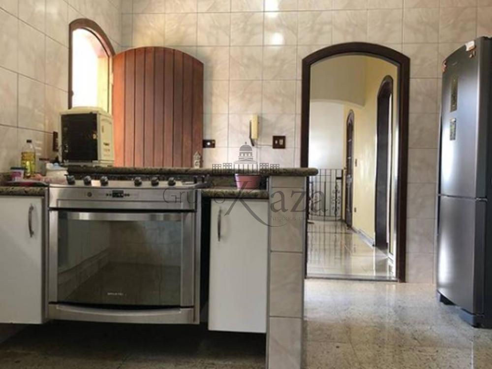 Foto 4 de Casa Sobrado em Jardim Bela Vista, Jacareí - imagem 4