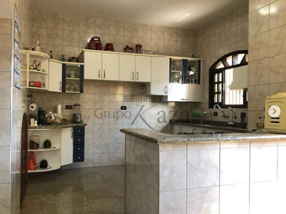 Foto 3 de Casa Sobrado em Jardim Bela Vista, Jacareí - imagem 3