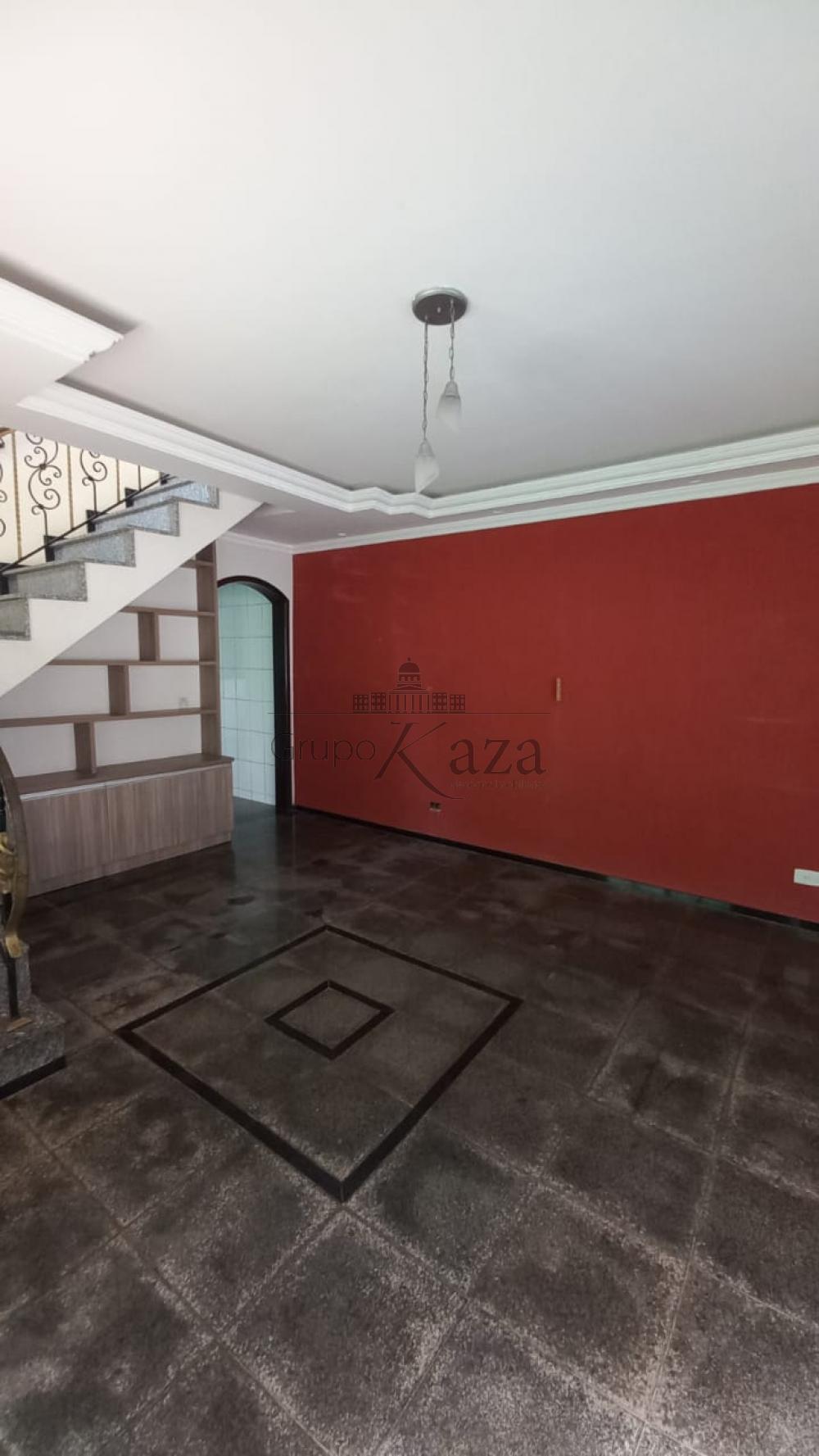 Foto 2 de Casa Sobrado em Jardim Santa Marina, Jacareí - imagem 2