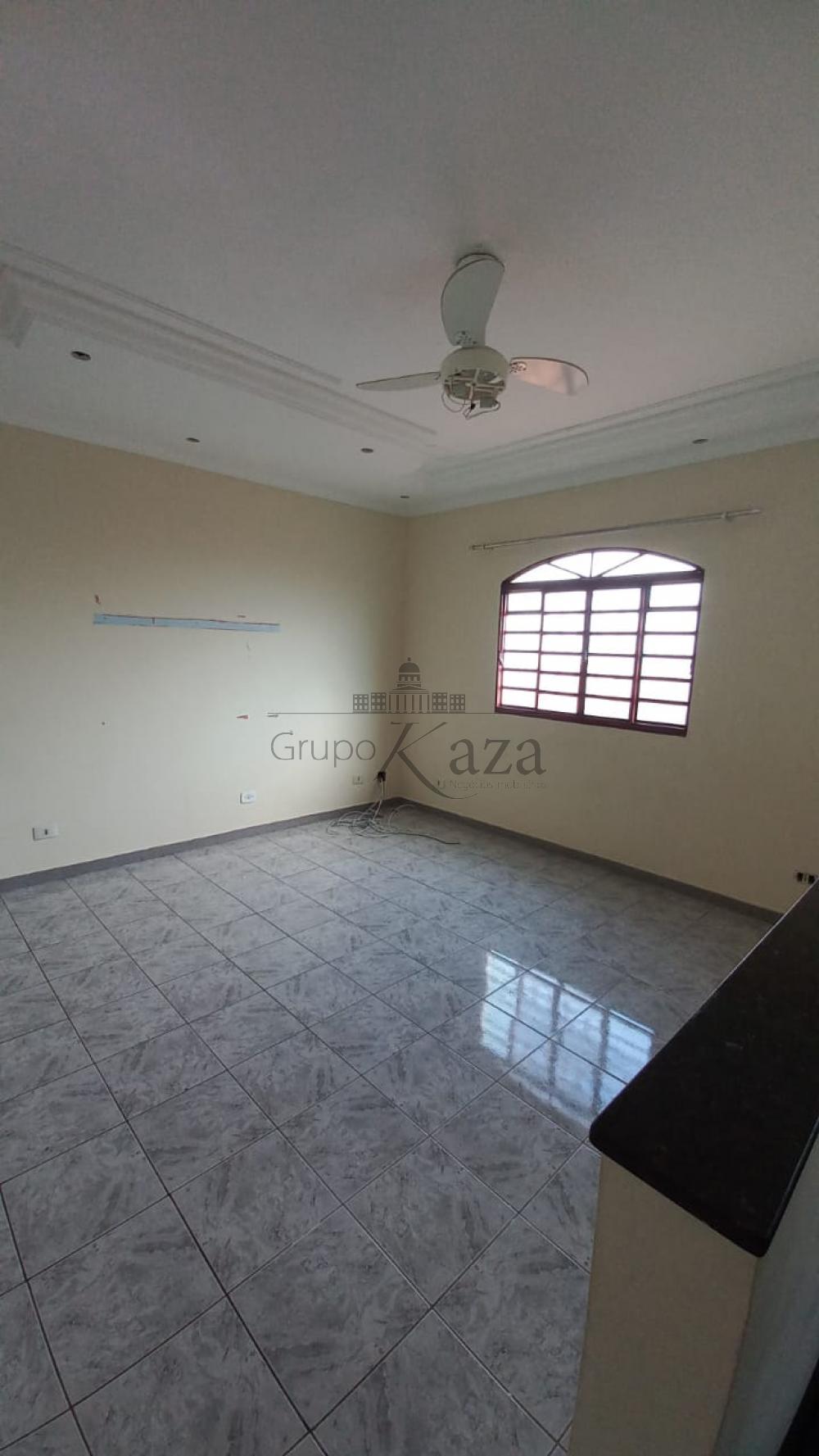 Foto 10 de Casa Sobrado em Jardim Santa Marina, Jacareí - imagem 10