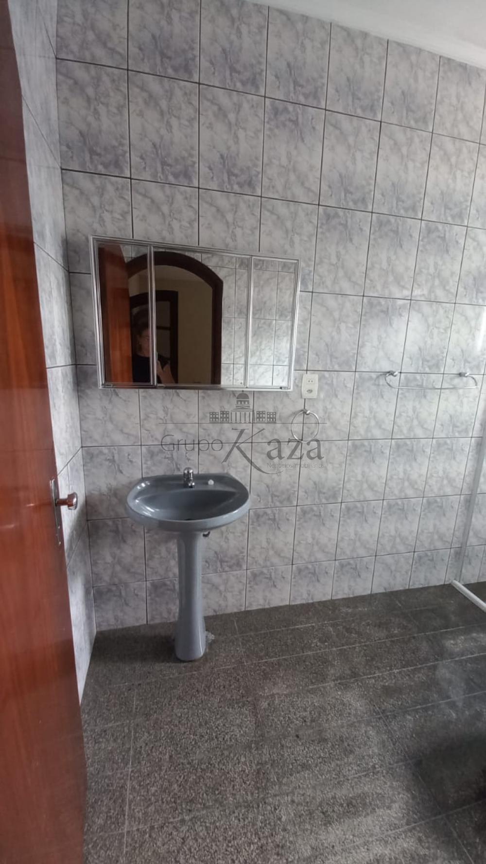 Foto 14 de Casa Sobrado em Jardim Santa Marina, Jacareí - imagem 14