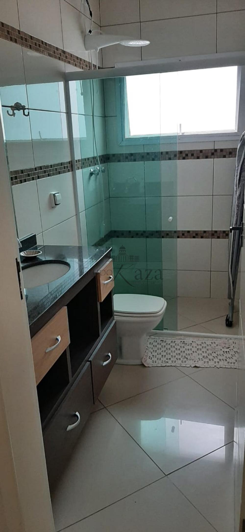 Foto 23 de Casa Sobrado em Chácaras Santa Maria, Jacareí - imagem 23