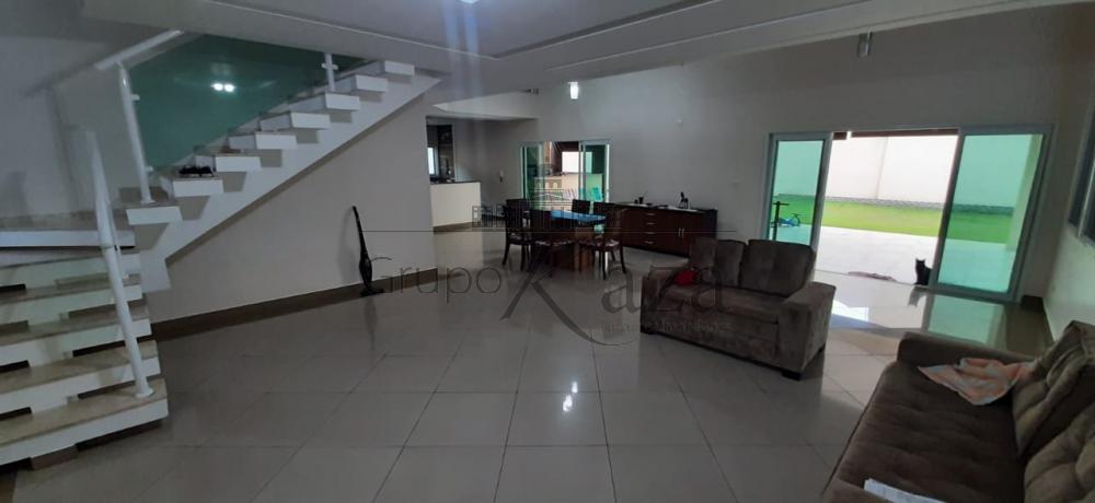 Foto 1 de Casa Sobrado em Chácaras Santa Maria, Jacareí - imagem 1