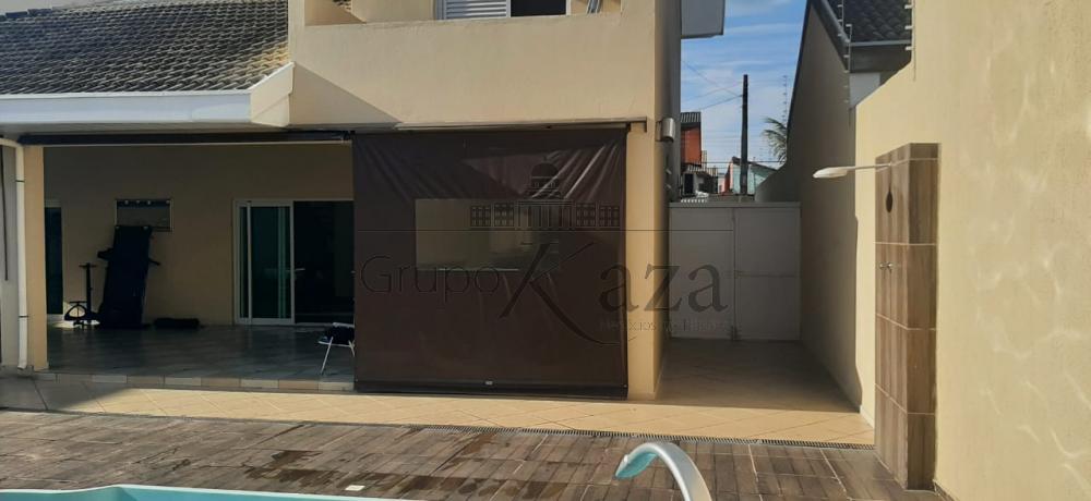 Foto 39 de Casa Sobrado em Chácaras Santa Maria, Jacareí - imagem 39