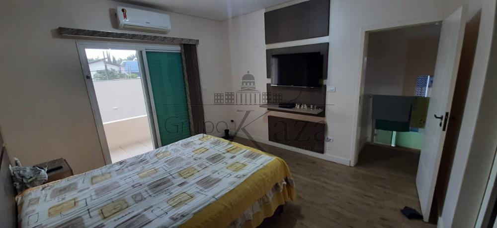 Foto 22 de Casa Sobrado em Chácaras Santa Maria, Jacareí - imagem 22