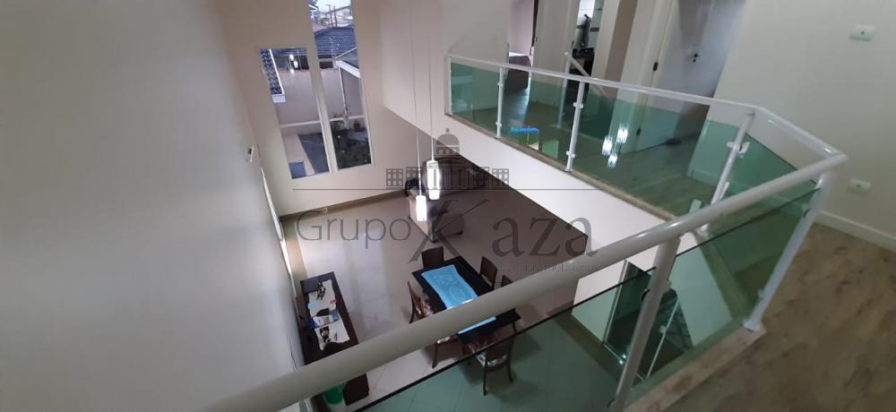 Foto 13 de Casa Sobrado em Chácaras Santa Maria, Jacareí - imagem 13