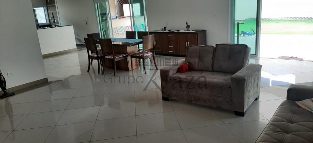 Foto 2 de Casa Sobrado em Chácaras Santa Maria, Jacareí - imagem 2