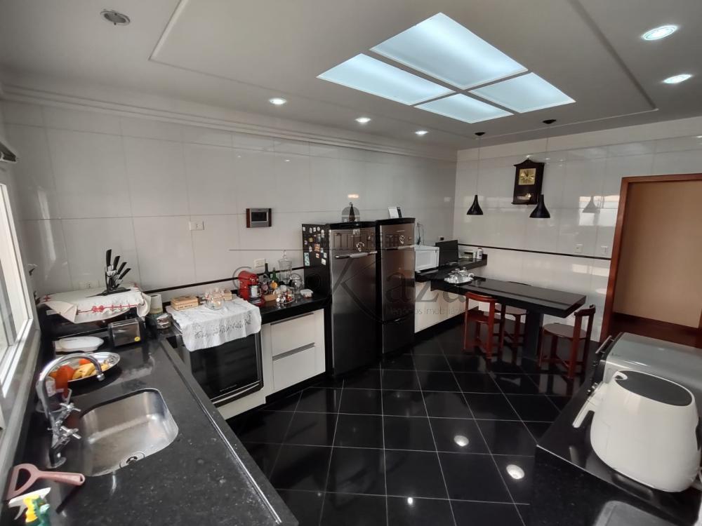 Foto 6 de Casa Condomínio em Jardim Altos de Santana I, Jacareí - imagem 6