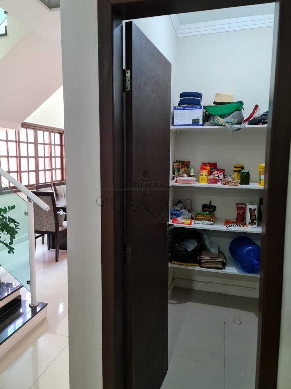 Foto 8 de Casa Sobrado em Jardim Rodolfo, São José dos Campos - imagem 8