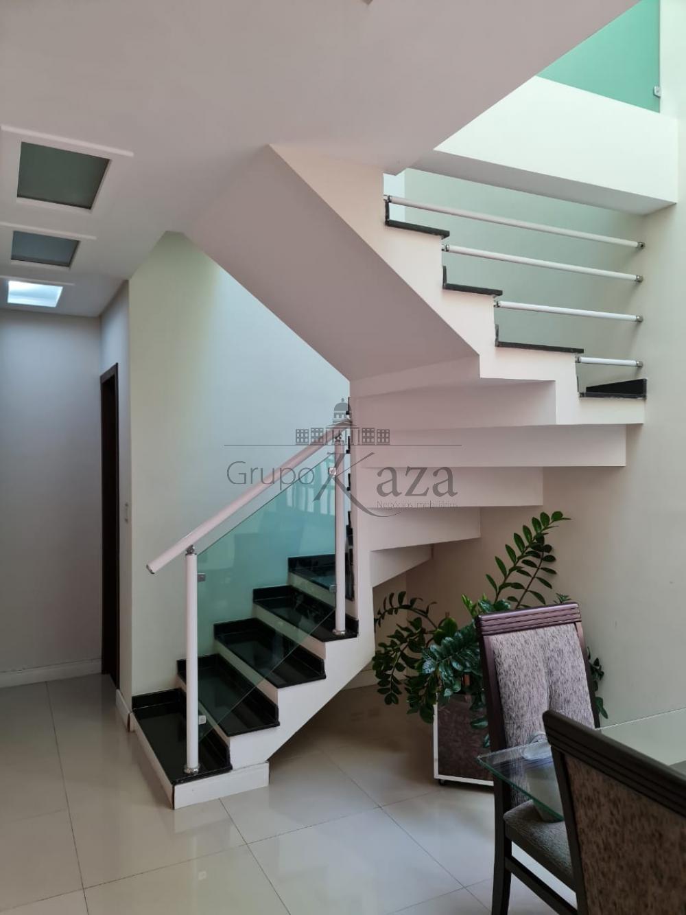 Foto 2 de Casa Sobrado em Jardim Rodolfo, São José dos Campos - imagem 2