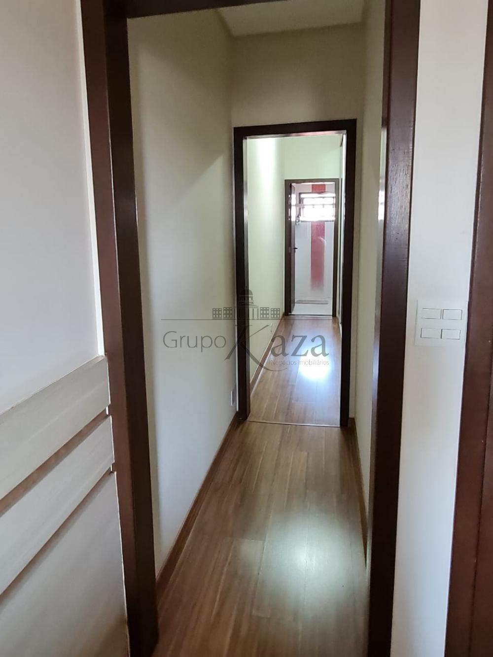 Foto 17 de Casa Sobrado em Jardim Rodolfo, São José dos Campos - imagem 17