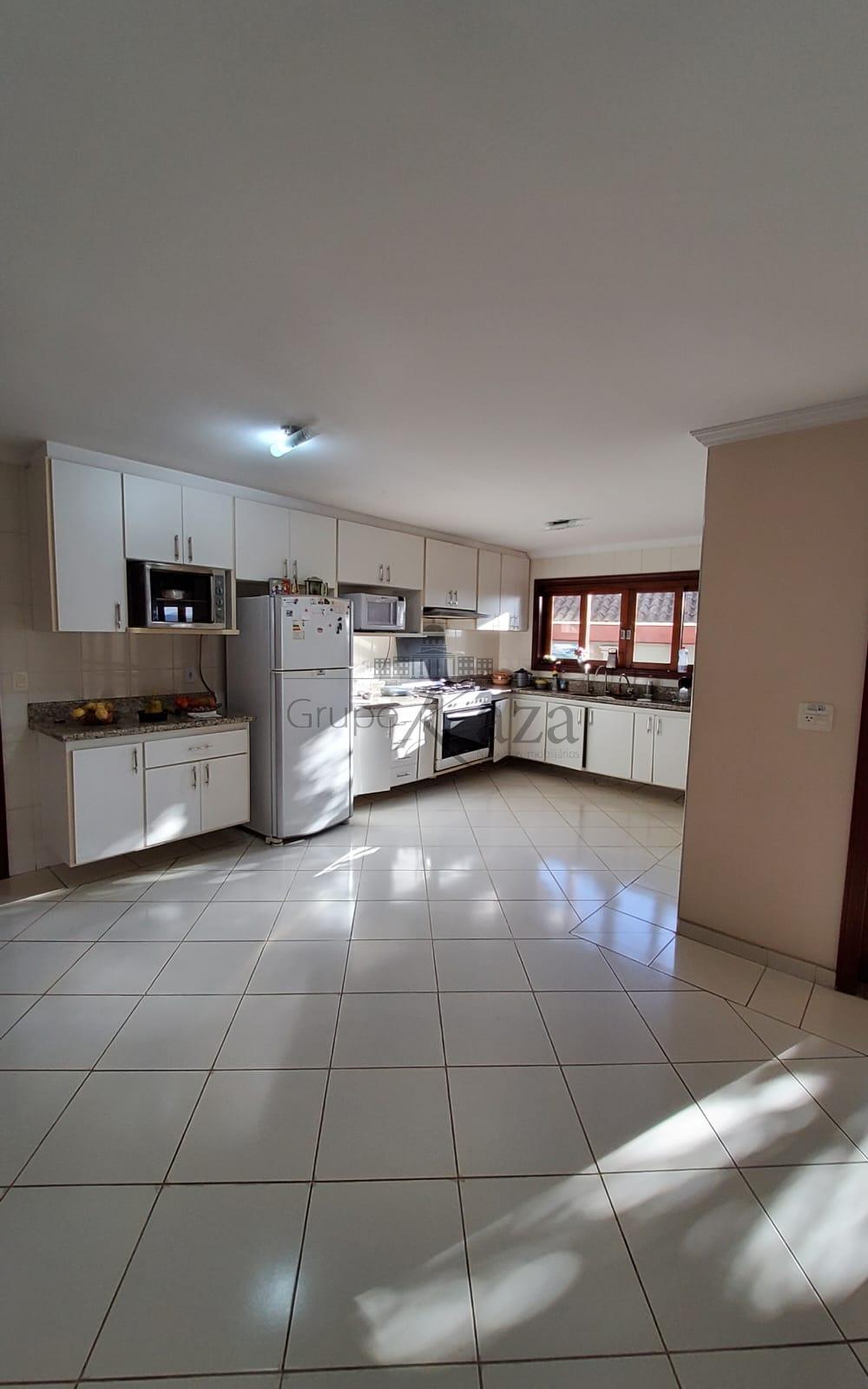 Foto 10 de Casa Condomínio em Jardim Santa Helena, Cacapava - imagem 10