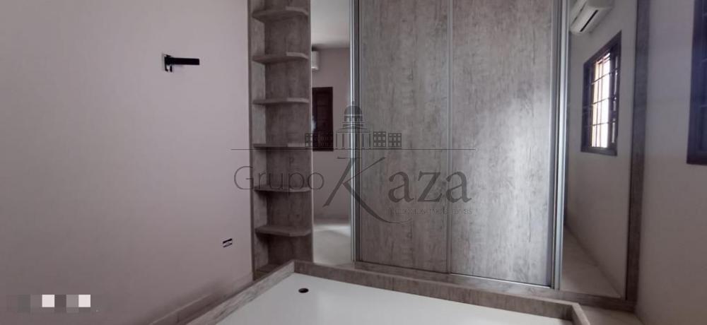 Foto 19 de Casa Padrão em Jardim Santa Inês II, São José dos Campos - imagem 19